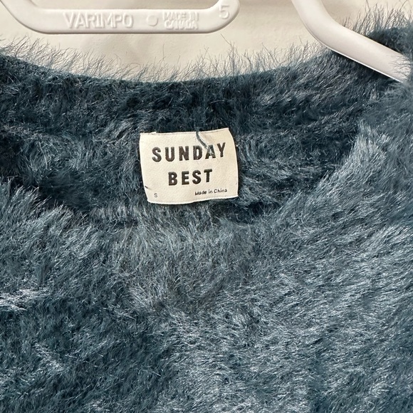 Aritzia Sunday best kitten sweater - Picture 7 of 7